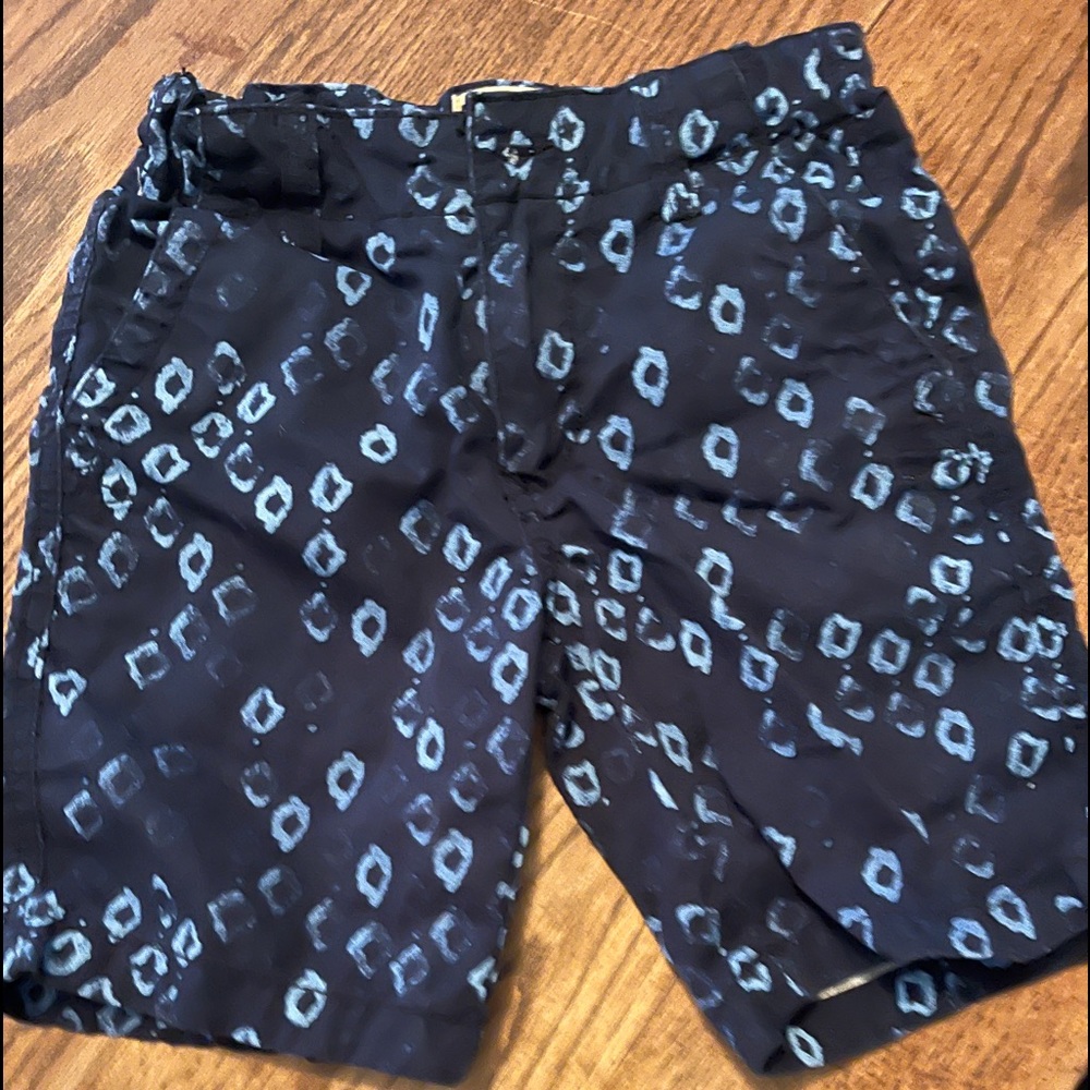 LUCKY size 6T shorts